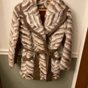 Vintage BOHO Faux Fur Brown/Tan/Ivory Striped Coat Jacket w/Belt and Brown Trim